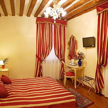 Hotel San Luca Venezia Екстер'єр фото