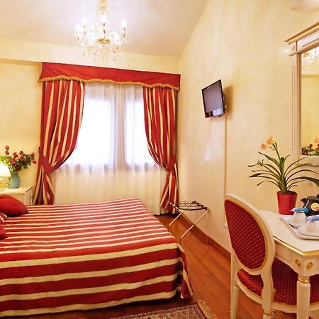 Hotel San Luca Venezia Екстер'єр фото