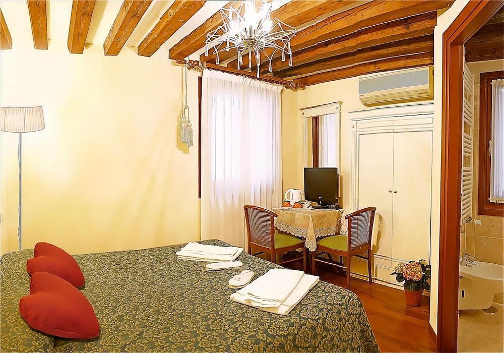 Hotel San Luca Venezia Екстер'єр фото